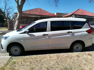 2024 SUZUKI ERTIGA 1.5 GA MANUAL TRANSMISSION IN EXCELLENT CONDITION