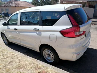 2024 SUZUKI ERTIGA 1.5 GA MANUAL TRANSMISSION IN EXCELLENT CONDITION