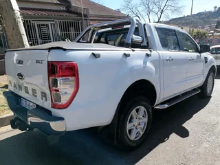 2013 FORD RANGER DOUBLE CAB 3.2 XLT DOUBLE CAB AUTOMATIC TRANSMISSION IN EXCELLENT CONDITION