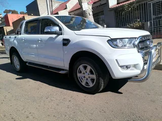 2013 FORD RANGER DOUBLE CAB 3.2 XLT DOUBLE CAB AUTOMATIC TRANSMISSION IN EXCELLENT CONDITION