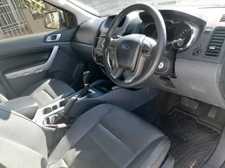 2013 FORD RANGER DOUBLE CAB 3.2 XLT DOUBLE CAB AUTOMATIC TRANSMISSION IN EXCELLENT CONDITION