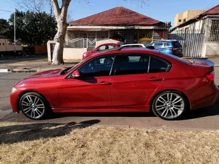 2014 BMW 320D F30 M SPORT AUTOMATIC TRANSMISSION IN EXCELLENT CONDITION WITH SUN ROOF