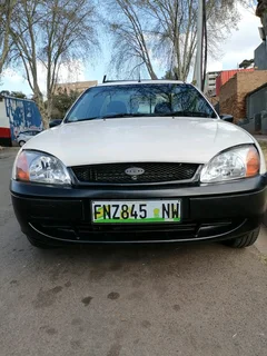 2006 FORD BANTAM 1.3 MANUAL TRANSMISSION WITH LEATHER SEATS