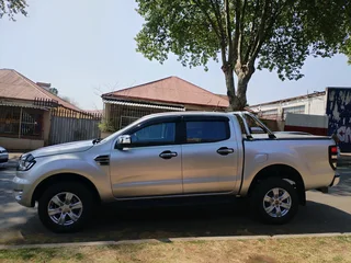 2019 FORD RANGER DOUBLE CAB 3.2 SIX SPEED XLT AUTOMATIC TRANSMISSION IN EXCELLENT CONDITION