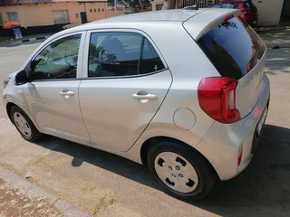 2018 KIA PICANTO 1.0 SMART MANUAL TRANSMISSION WITH REVERSE CAMERA