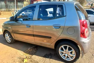 2011 Kia Picanto Manual Transmission In Excellent Condition