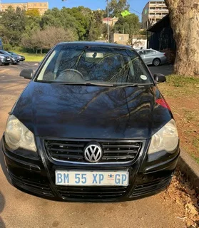 2007 VOLKSWAGEN POLO BUJWA 1.4 MANUAL TRANSMISSION IN EXCELLENT CONDITION