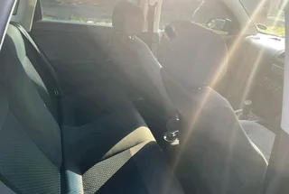 2007 VOLKSWAGEN POLO BUJWA 1.4 MANUAL TRANSMISSION IN EXCELLENT CONDITION