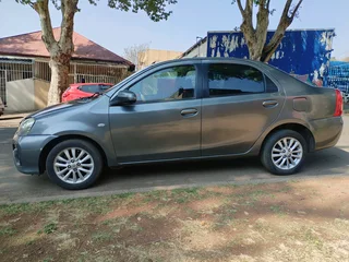 2017 TOYOTA ETIOS SEDAN 1.5 MANUAL TRANSMISSION IN EXCELLENT CONDITION