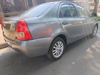 2017 TOYOTA ETIOS SEDAN 1.5 MANUAL TRANSMISSION IN EXCELLENT CONDITION