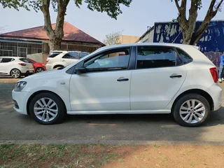 2019 VOLKSWAGEN POLO VIVO 1.4 MANUAL TRANSMISSION IN EXCELLENT CONDITION
