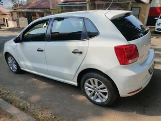 2019 VOLKSWAGEN POLO VIVO 1.4 MANUAL TRANSMISSION IN EXCELLENT CONDITION