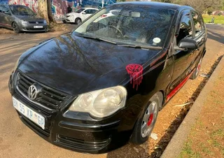 2007 VOLKSWAGEN POLO BUJWA 1.4 MANUAL TRANSMISSION IN EXCELLENT CONDITION