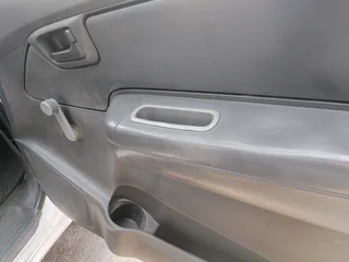 2012 TOYOTA HILUX SINGLE CAB 2.5 D4D MANUAL TRANSMISSION IN EXCELLENT CONDITION