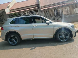 2019 Volkswagen Tiguan 2.0 R Line Automatic Transmission In Excellent Condition With Service Book