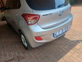 2017 HYUNDAI I10 GRAND 1.2 MANUAL TRANSMISSION IN EXCELLENT CONDITION