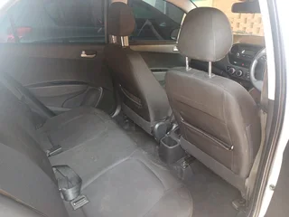 2017 HYUNDAI I10 GRAND 1.2 MANUAL TRANSMISSION IN EXCELLENT CONDITION