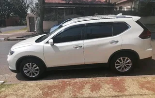 2022 NISSAN XTRAIL 2.5 CVT 4X4 AUTOMATIC TRANSMISSION IN EXCELLENT CONDITION WITH REVERSE CAMERA AND