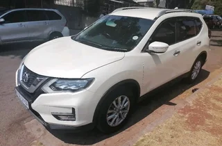 2022 NISSAN XTRAIL 2.5 CVT 4X4 AUTOMATIC TRANSMISSION IN EXCELLENT CONDITION WITH REVERSE CAMERA AND