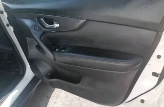 2022 NISSAN XTRAIL 2.5 CVT 4X4 AUTOMATIC TRANSMISSION IN EXCELLENT CONDITION WITH REVERSE CAMERA AND