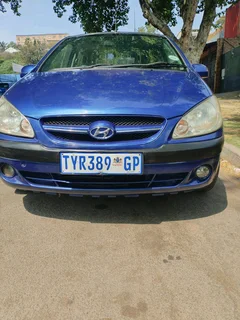 2006 HYUNDAI GETZ 1.6 MANUAL TRANSMISSION IN EXCELLENT CONDITION