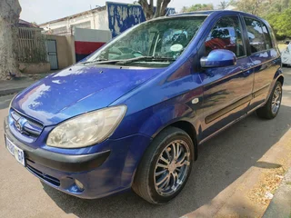 2006 HYUNDAI GETZ 1.6 MANUAL TRANSMISSION IN EXCELLENT CONDITION