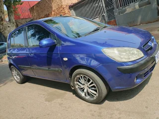 2006 HYUNDAI GETZ 1.6 MANUAL TRANSMISSION IN EXCELLENT CONDITION