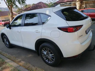 2019 MAZDA CX5 SKYACTIVE TECHNOLOGY 2.0 AUTOMATIC TRANSMISSION IN EXCELLENT CONDITION WITH SPARE KEY