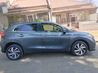 2023 TOYOTA STARLET 1.5 MANUAL TRANSMISSION IN EXCELLENT CONDITION WITH REVERSE CAMERA AND SENSORS