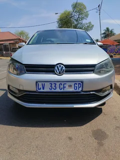 2020 Volkswagen Polo 6 Sedan 1.4 Comfortline Manual Transmission In Excellent Condition