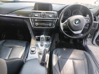 2013 BMW 320D F30 AUTOMATIC TRANSMISSION IN EXCELLENT CONDITION WITH SUN ROOF