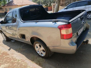2012 CHEVROLET UTILITY BAKKIE 1.4 MANUAL TRANSMISSION IN EXCELLENT CONDITION