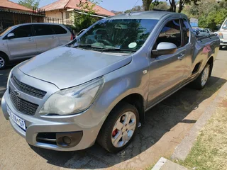 2012 CHEVROLET UTILITY BAKKIE 1.4 MANUAL TRANSMISSION IN EXCELLENT CONDITION