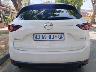 2018 MAZDA CX5 SKYACTIVE TECHNOLOGY 2.0 AUTOMATIC TRANSMISSION IN EXCELLENT CONDITION