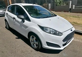 2015 Ford Fiesta 1.4 Manual Transmission In Excellent Condition