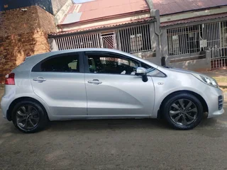 2017 Kia Rio 1.4 Manual Transmission In Excellent Condition
