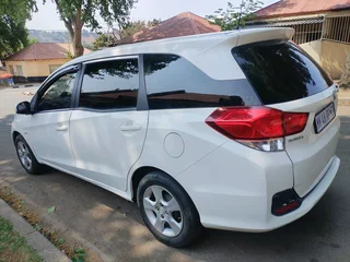 2016 HONDA MOBILIO 1.5 MANUAL TRANSMISSION IN EXCELLENT CONDITION