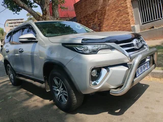 2016 TOYOTA FORTUNER 2.4 GD6 MANUAL TRANSMISSION IN EXCELLENT CONDITION