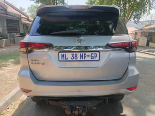 2016 TOYOTA FORTUNER 2.4 GD6 MANUAL TRANSMISSION IN EXCELLENT CONDITION