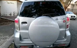 2010 DAIHATSU TERIOS 1.5 MANUAL TRANSMISSION IN EXCELLENT CONDITION