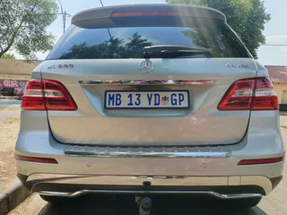 2012 MERCEDES BENZ ML 500 4MATIC 8 AUTOMATIC TRANSMISSION WITH SUN ROOF