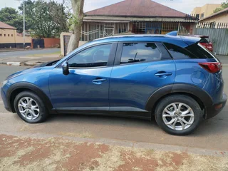 2018 MAZDA CX3 DYNAMIC 2.0 AUTOMATIC TRANSMISSION IN EXCELLENT CONDITION WITH BACK SENSORS