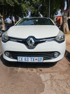 2015 Renault Clio 4 900t Manual Transmission In Excellent Condition