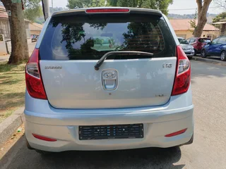 2013 HYUNDAI I10 MANUAL TRANSMISSION 1.2 IN EXCELLENT CONDITION