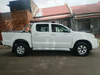 2007 Toyota Hilux Double Cab 3.0 D4d 4x2 Manual Transmission In Excellent Condition