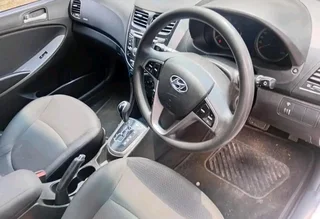 2017 HYUNDAI ACCENT 1.6 AUTOMATIC TRANSMISSION IN EXCELLENT CONDITION WITH REVERSE SENSORS