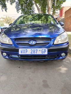 2009 HYUNDAI GETZ 1.4 MANUAL TRANSMISSION IN EXCELLENT CONDITION