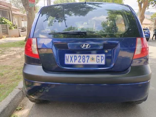 2009 HYUNDAI GETZ 1.4 MANUAL TRANSMISSION IN EXCELLENT CONDITION