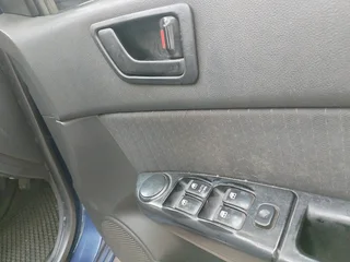 2009 HYUNDAI GETZ 1.4 MANUAL TRANSMISSION IN EXCELLENT CONDITION