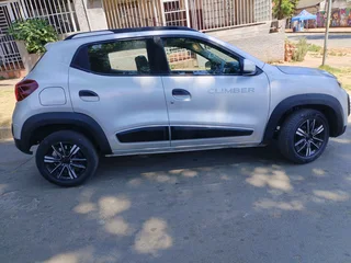 2024 RENAULT KWID CLIMBER 1.0 MANUAL TRANSMISSION IN EXCELLENT CONDITION